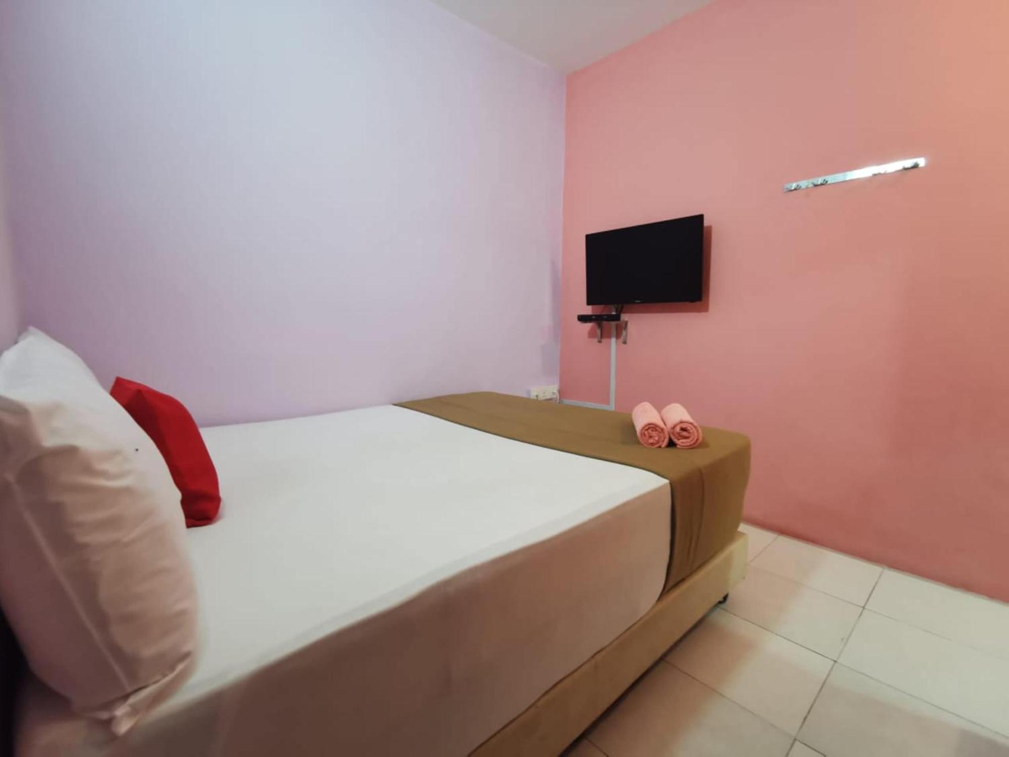Hotel Super Oyo 90086 My Seven Days Johor Bahru
